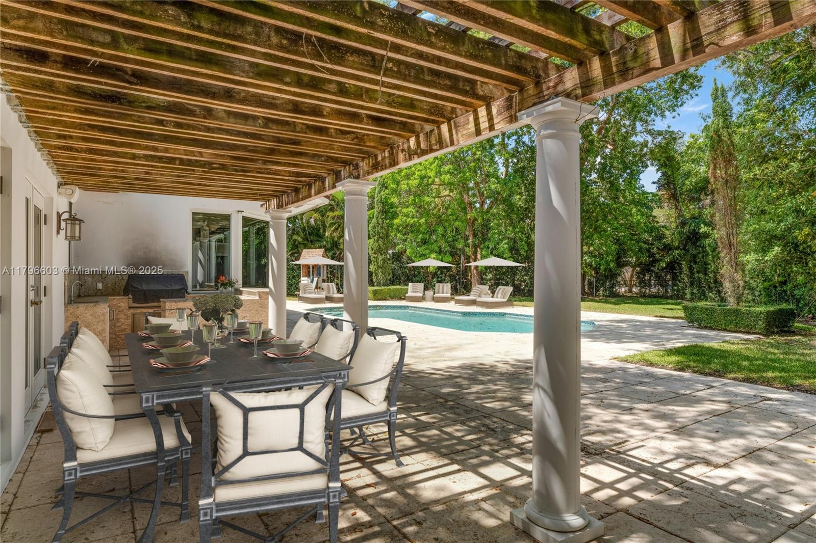 PINE ACRES ESTS - Residential