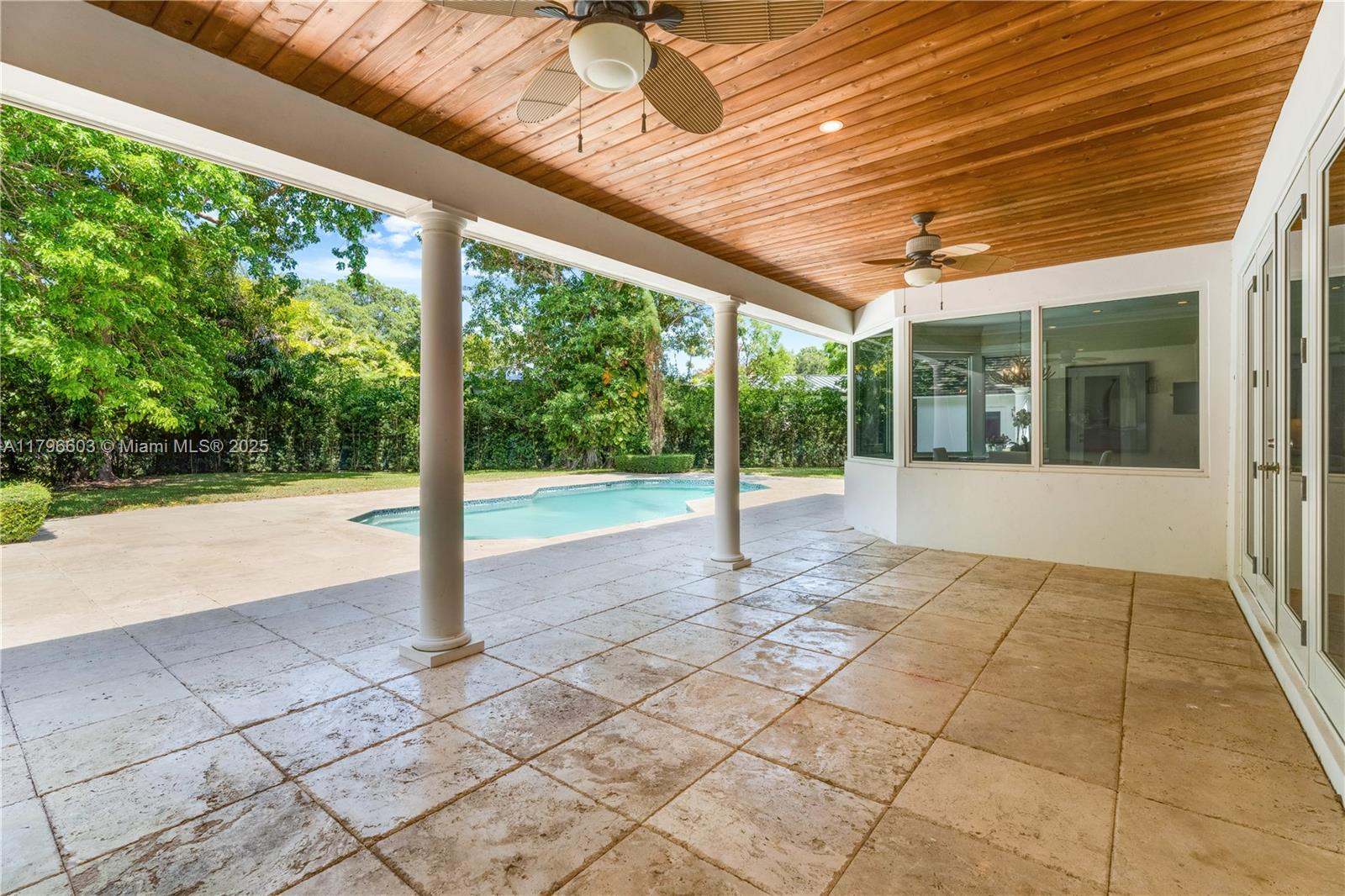 PINE ACRES ESTS - Residential