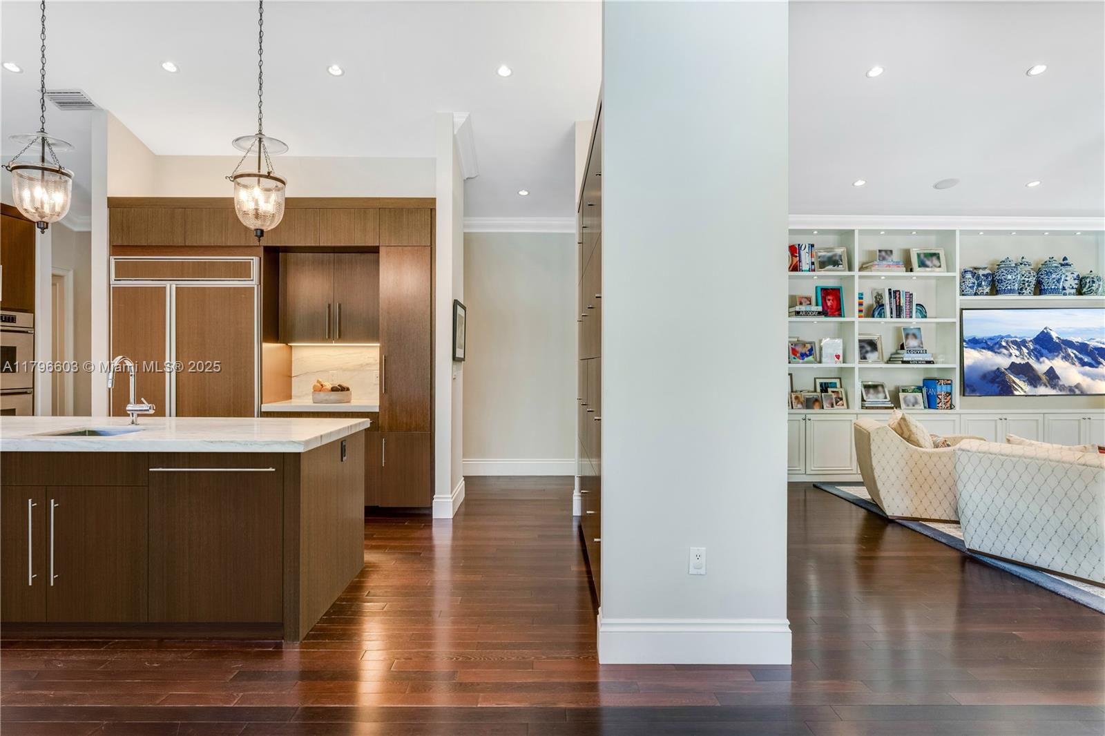 PINE ACRES ESTS - Residential