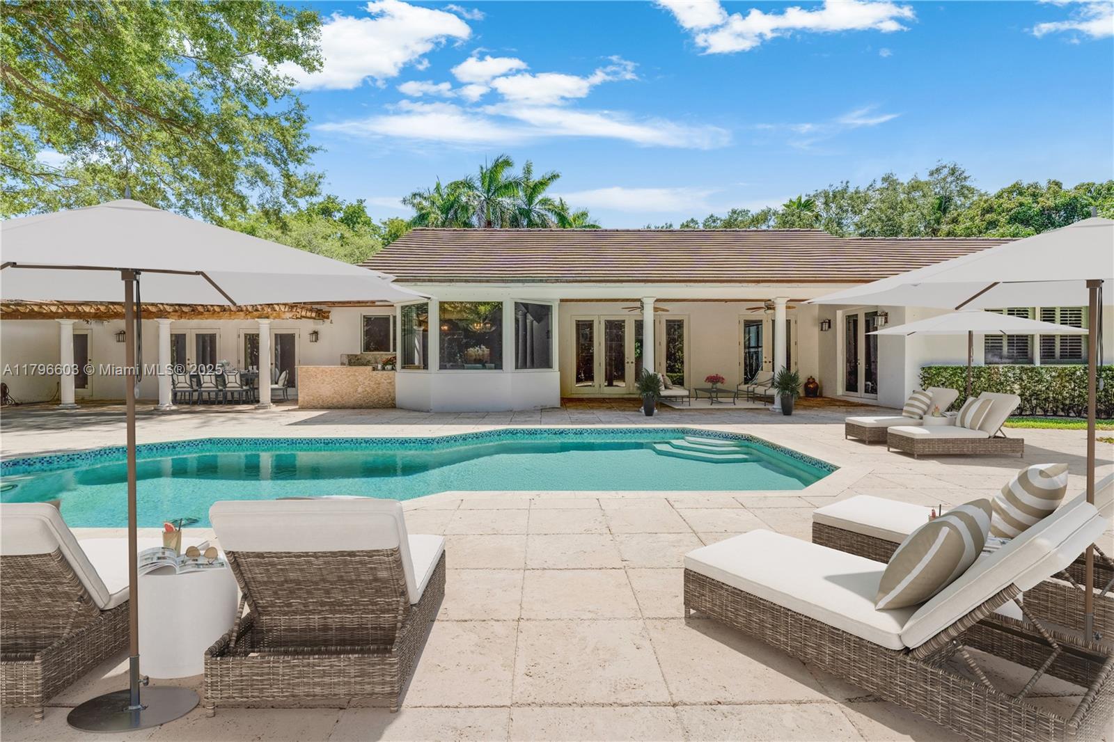 PINE ACRES ESTS - Residential