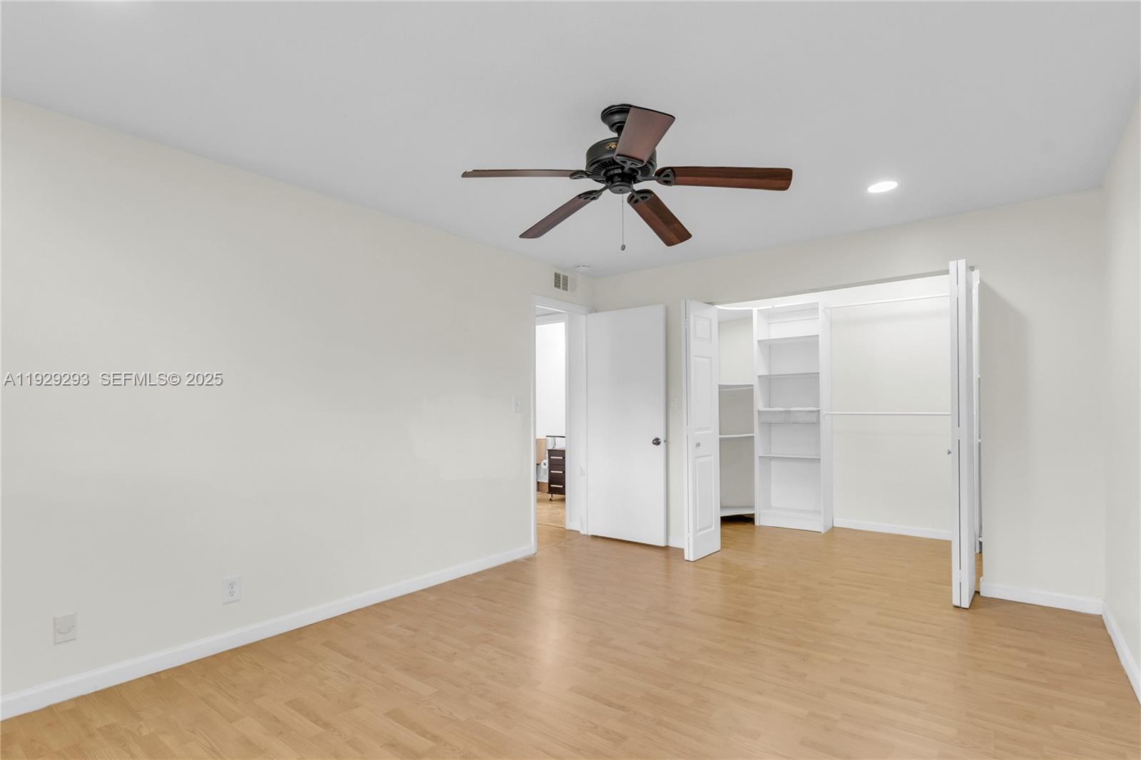 TAMARAC GARDENS CONDOMINI - Residential