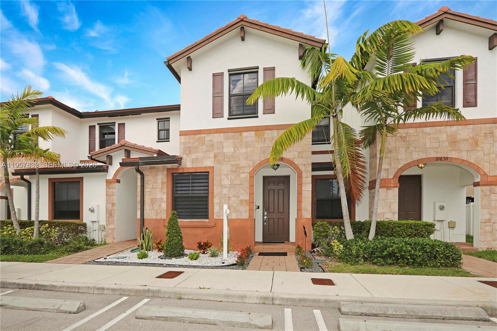 AQUABELLA SECTION TWO - Residential