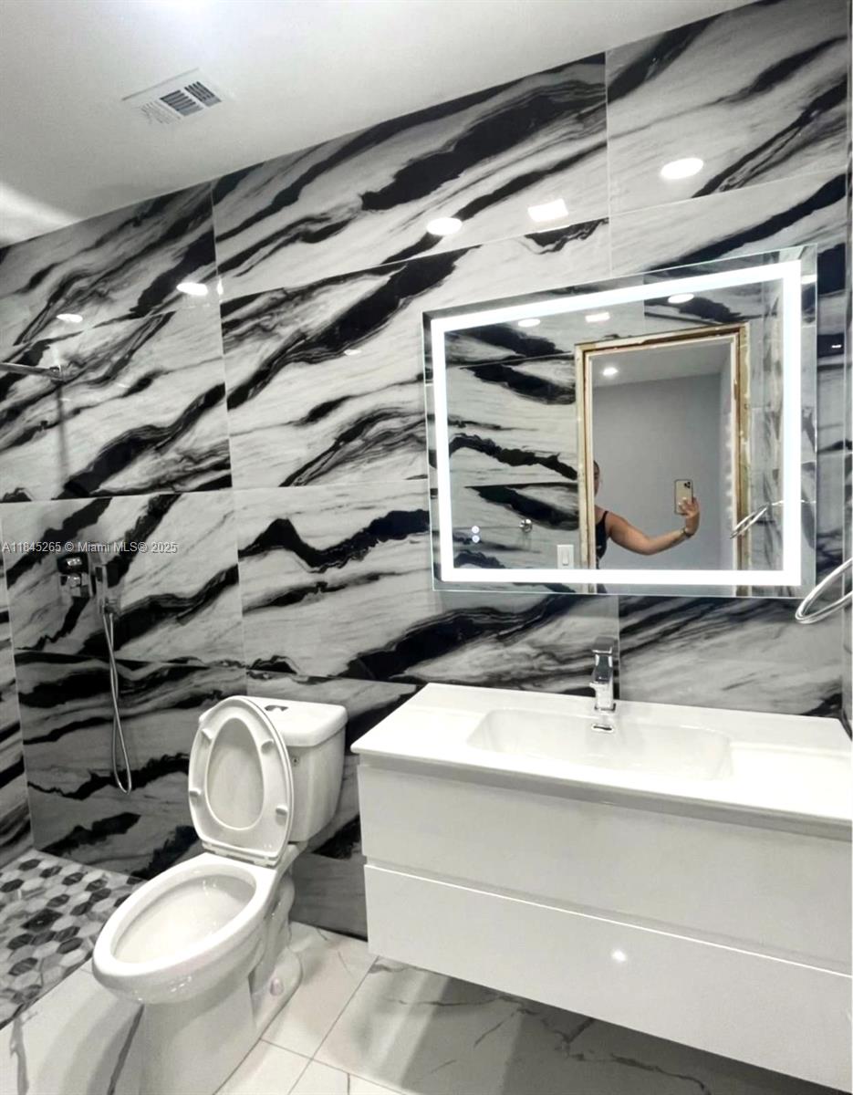 SOUTHLAND PINES - Residential