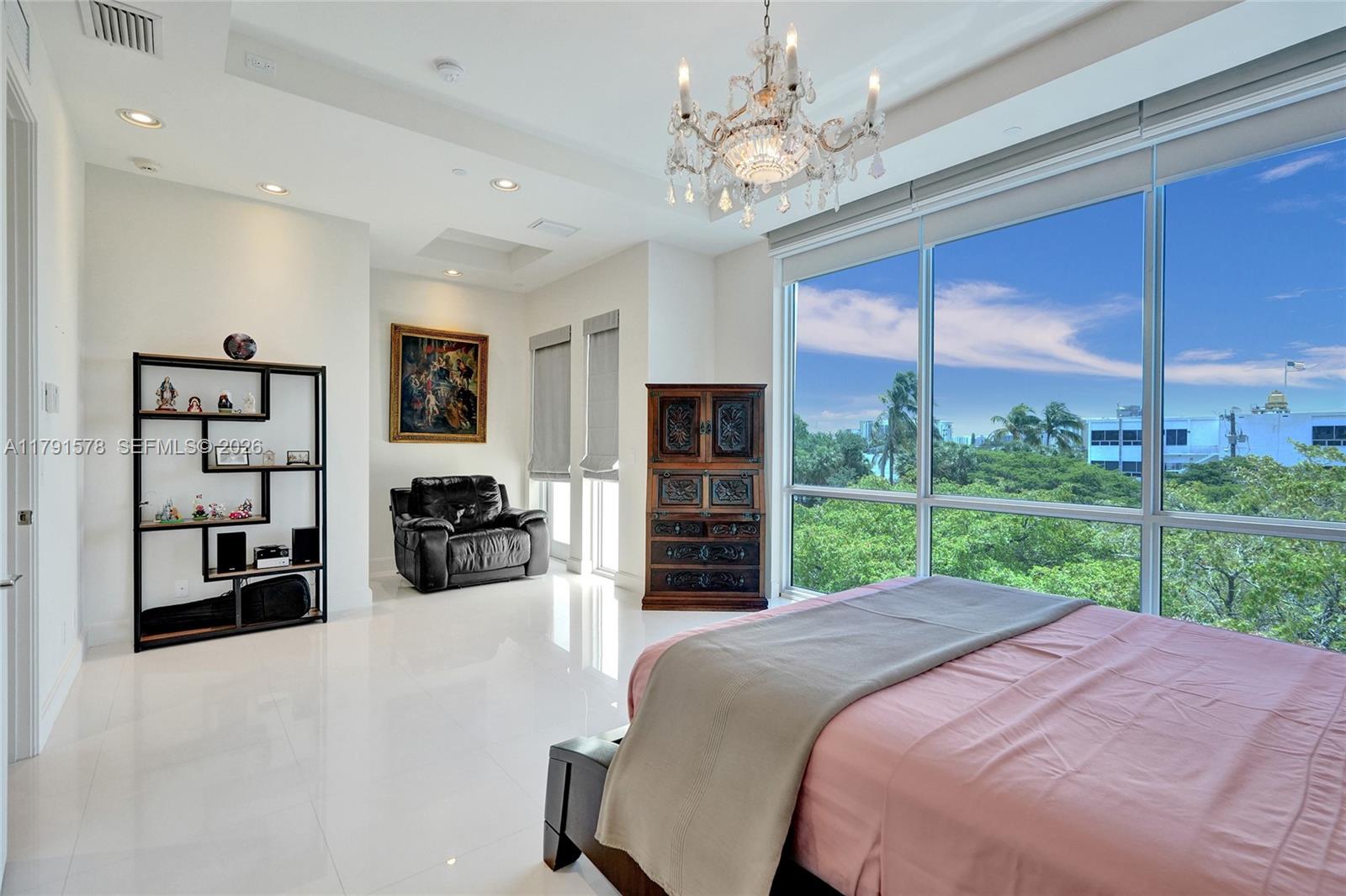 HARBOR VILLAGE SEC - Residential