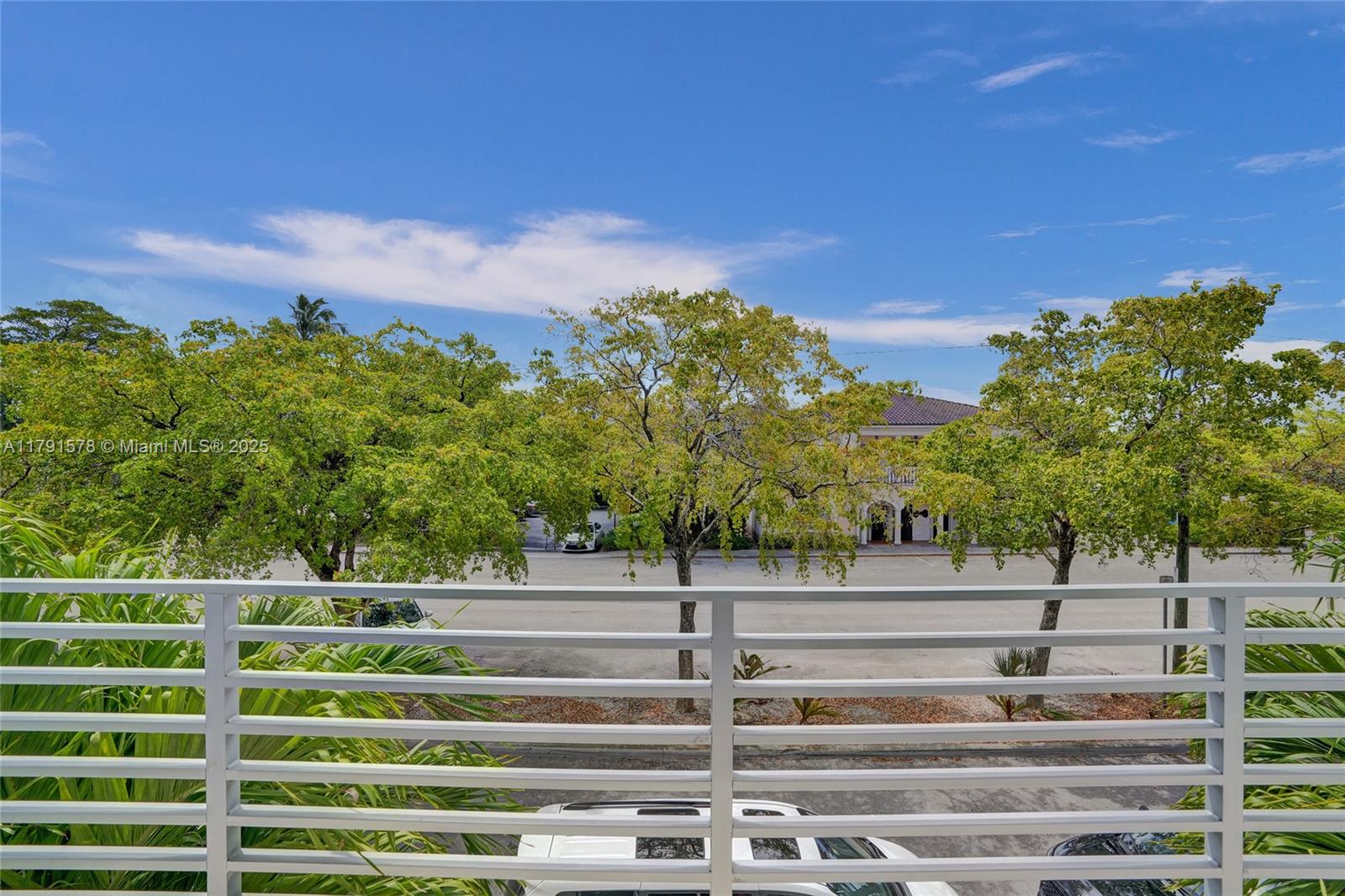 HARBOR VILLAGE SEC - Residential