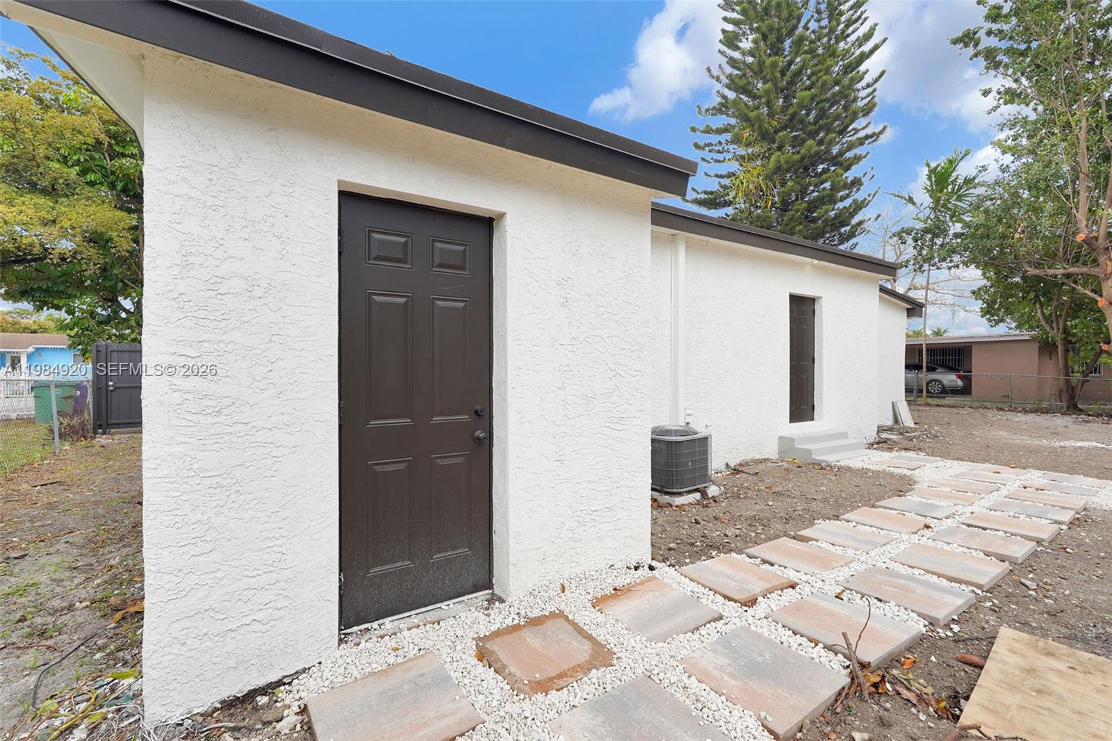 Pine Tree Lake - Residential