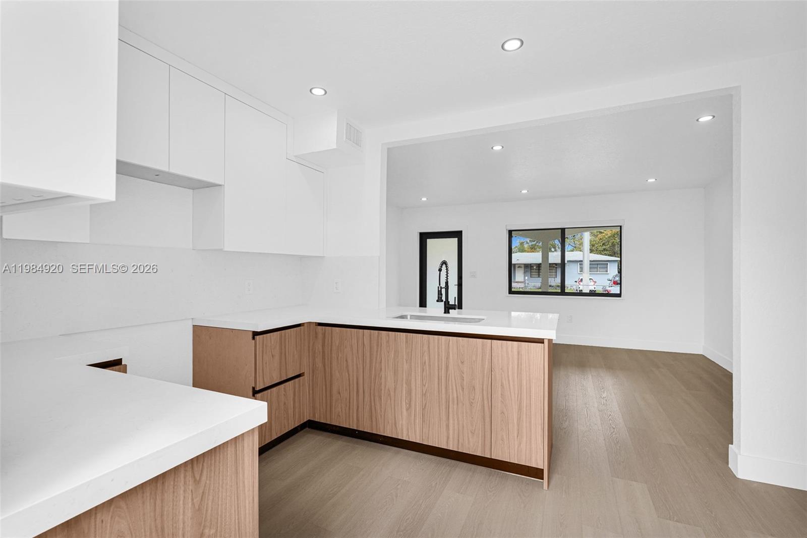 Pine Tree Lake - Residential