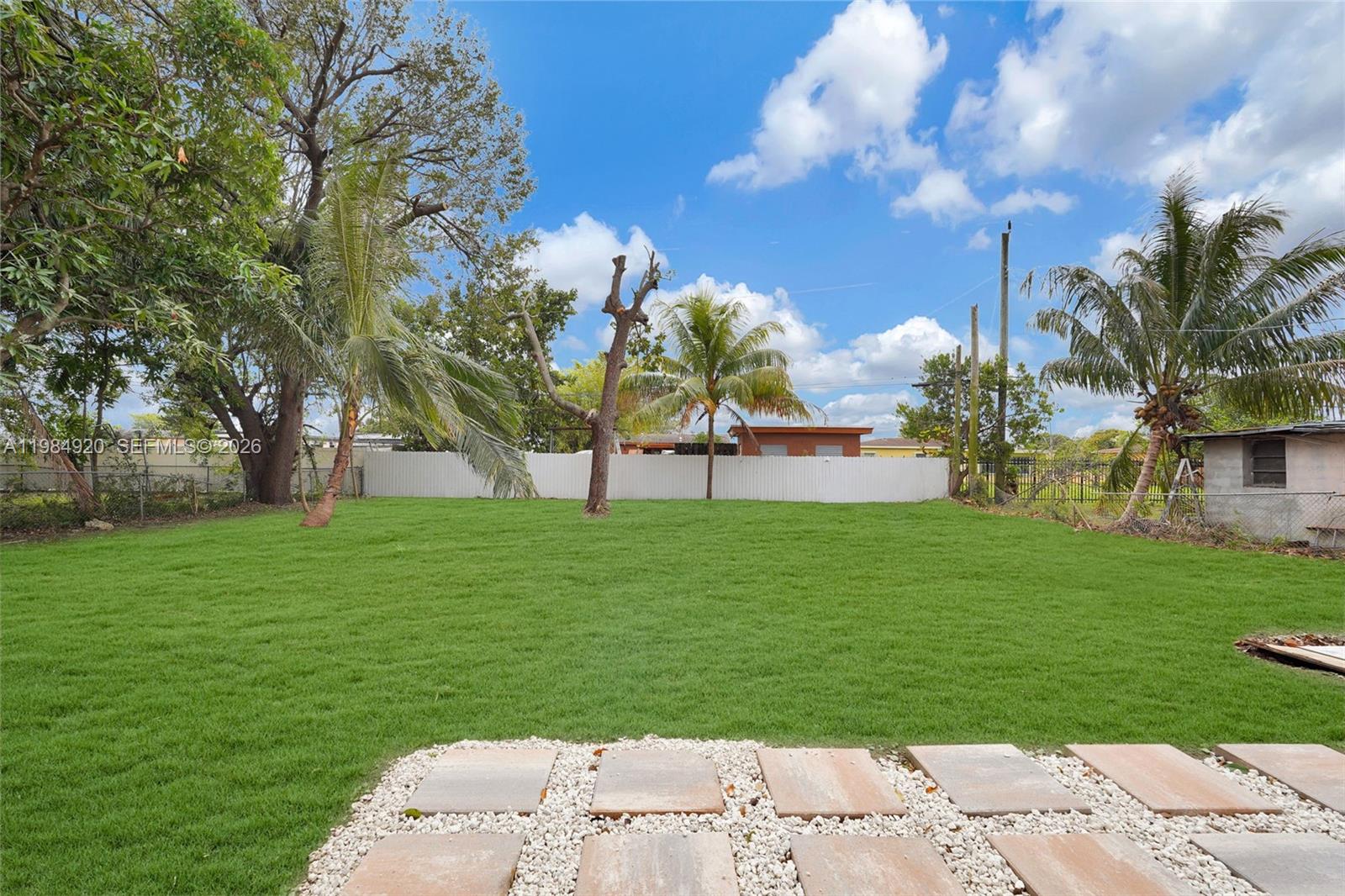 Pine Tree Lake - Residential