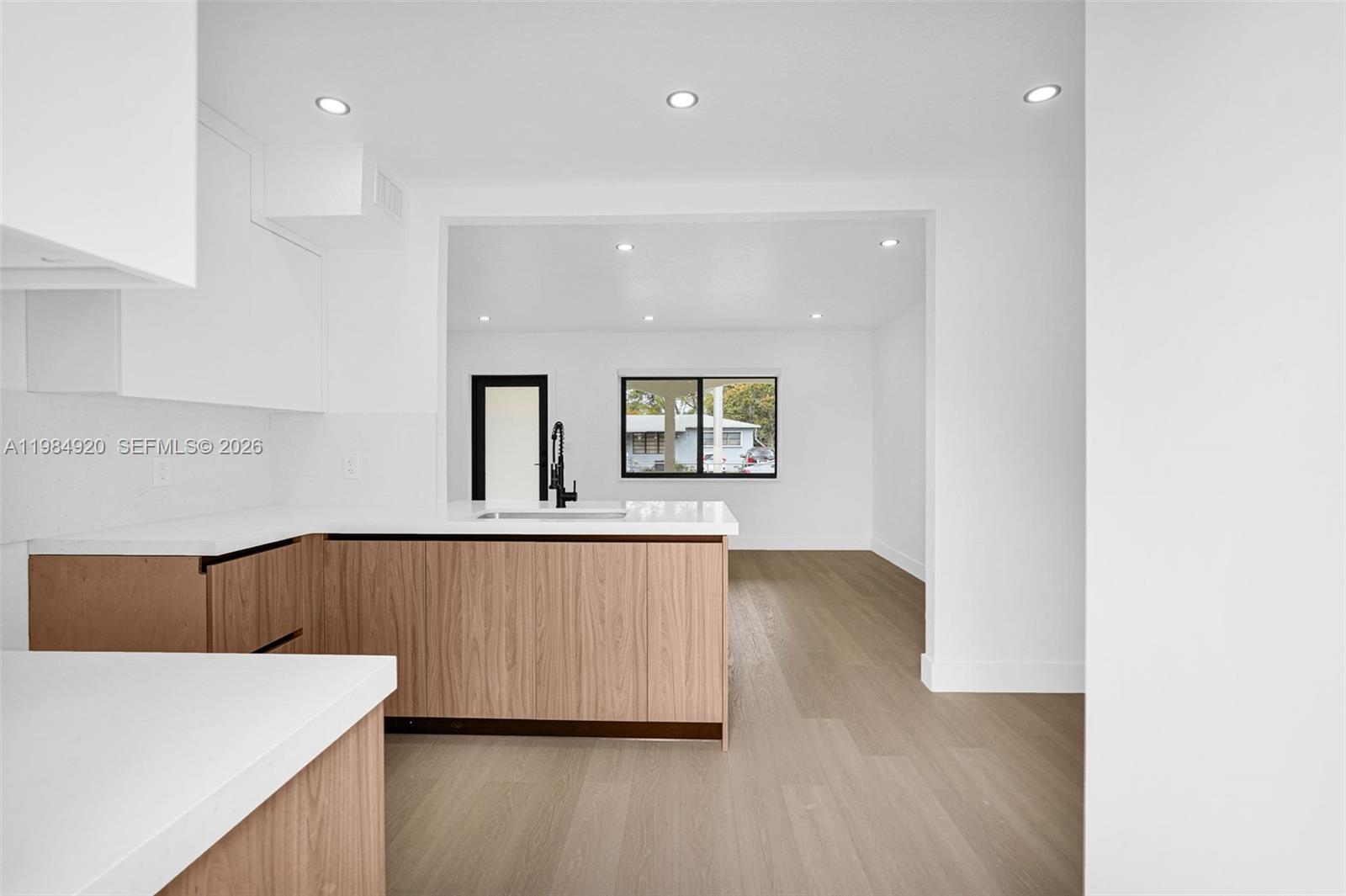 Pine Tree Lake - Residential