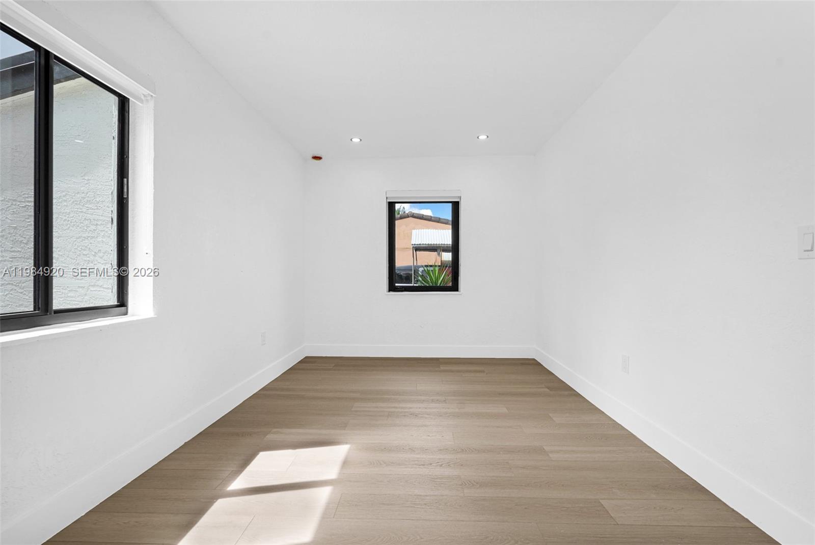 Pine Tree Lake - Residential