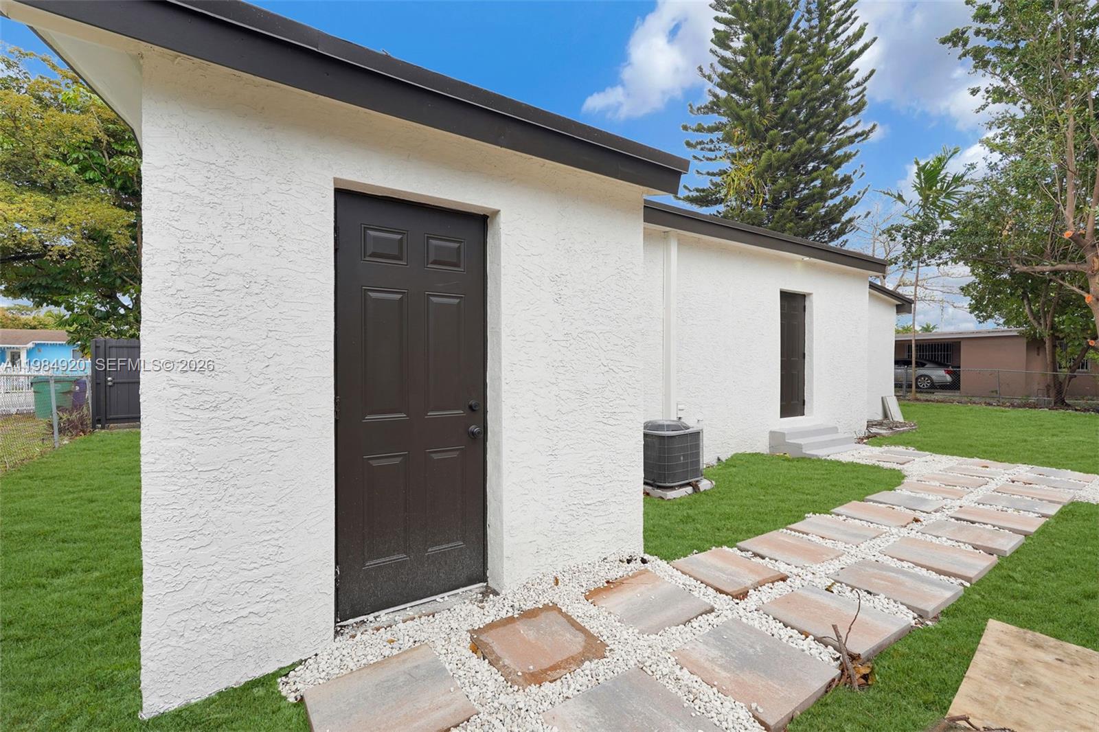 Pine Tree Lake - Residential