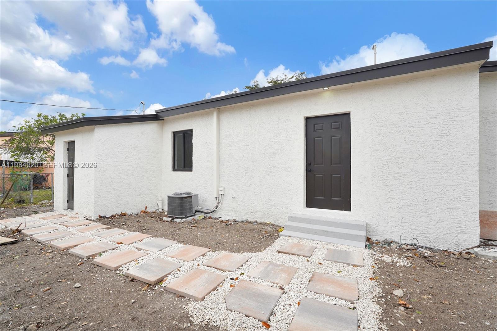 Pine Tree Lake - Residential