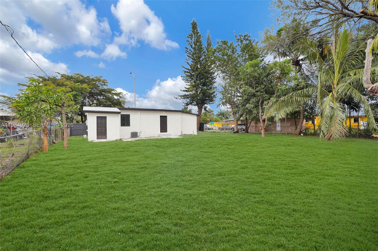 Pine Tree Lake - Residential