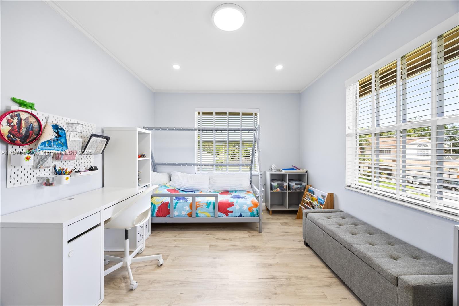 BAY WINDS 4 - Residential Lease