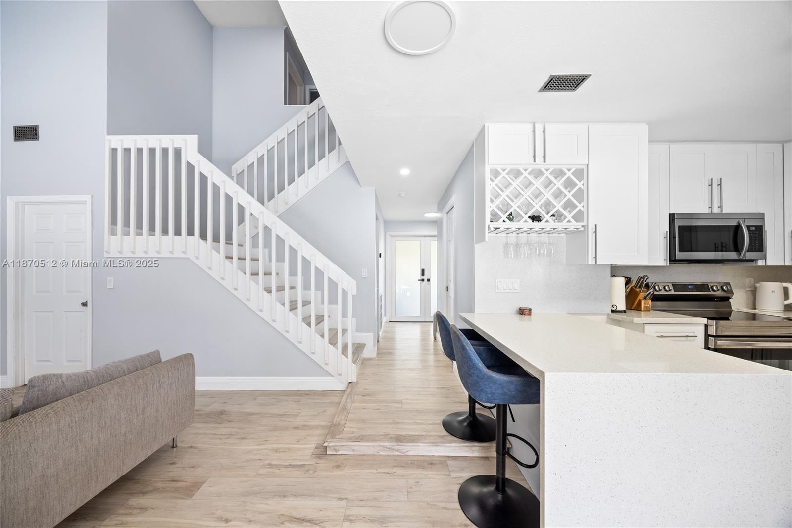 BAY WINDS 4 - Residential Lease