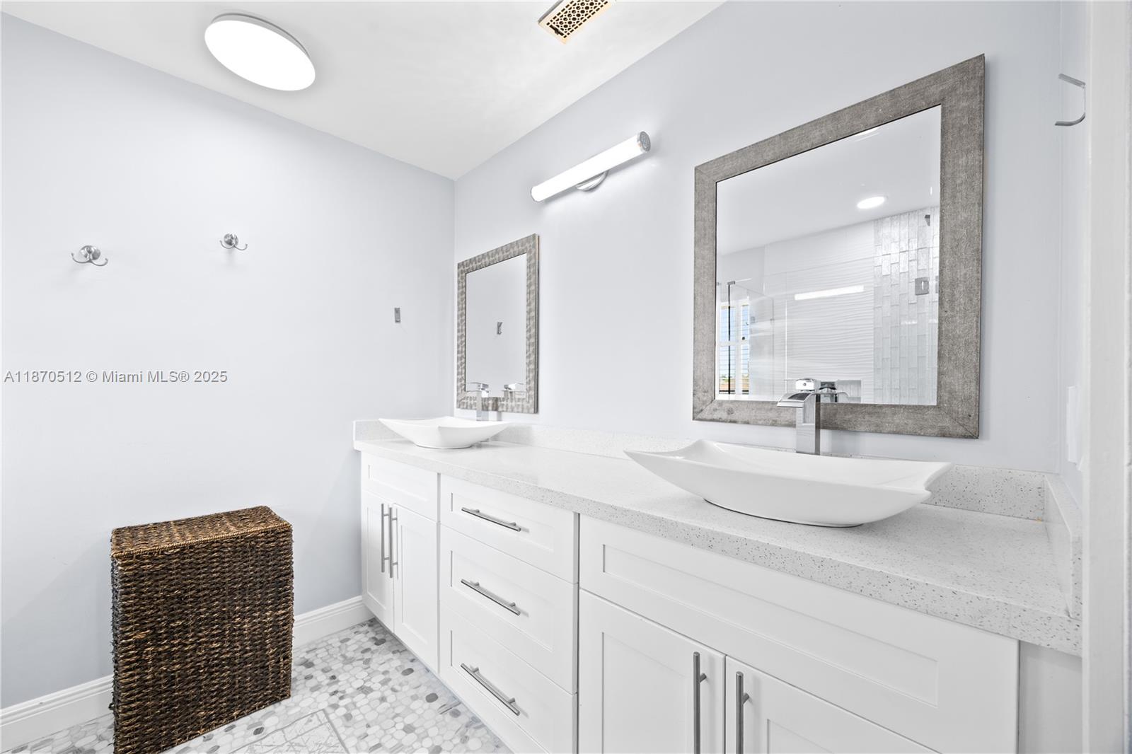 BAY WINDS 4 - Residential Lease