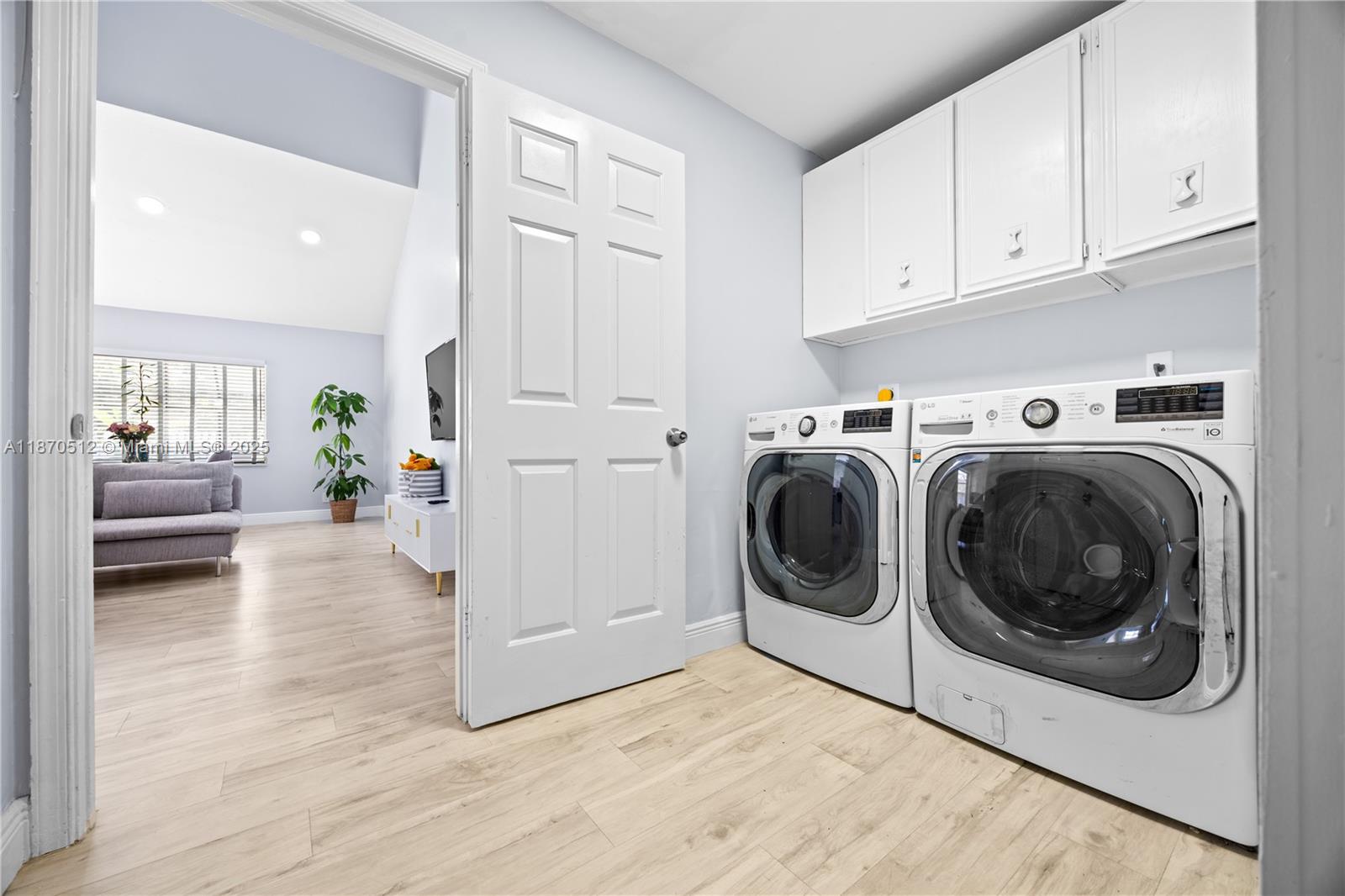 BAY WINDS 4 - Residential Lease