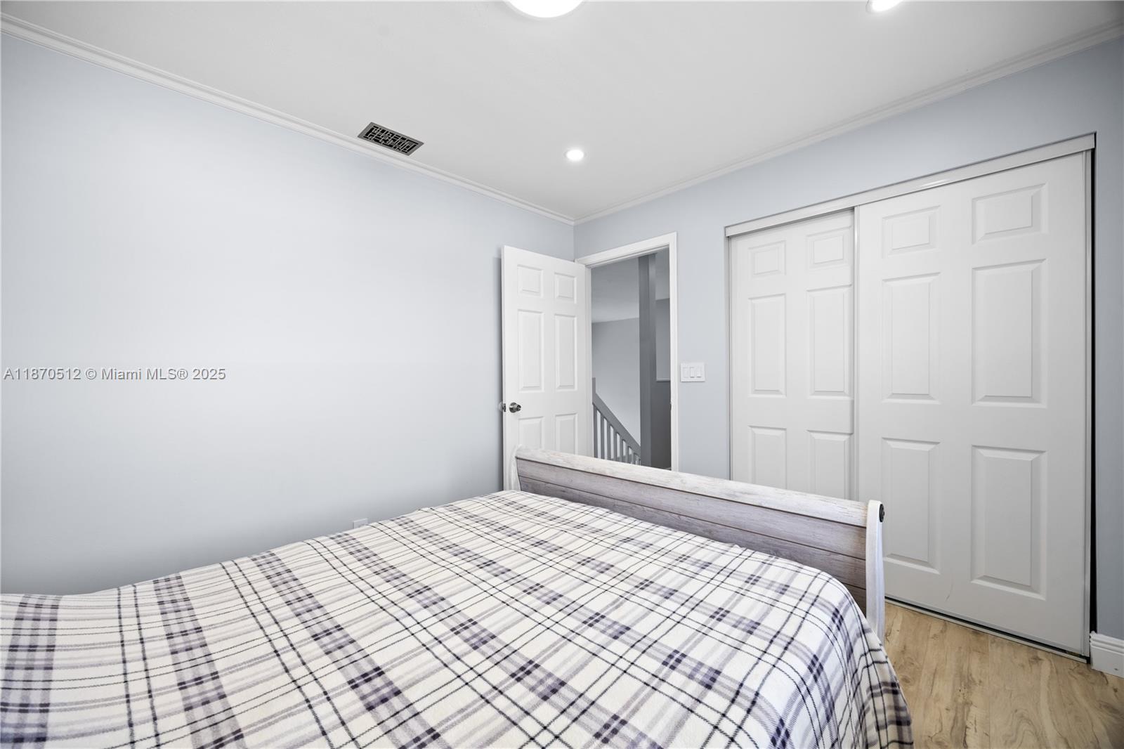 BAY WINDS 4 - Residential Lease