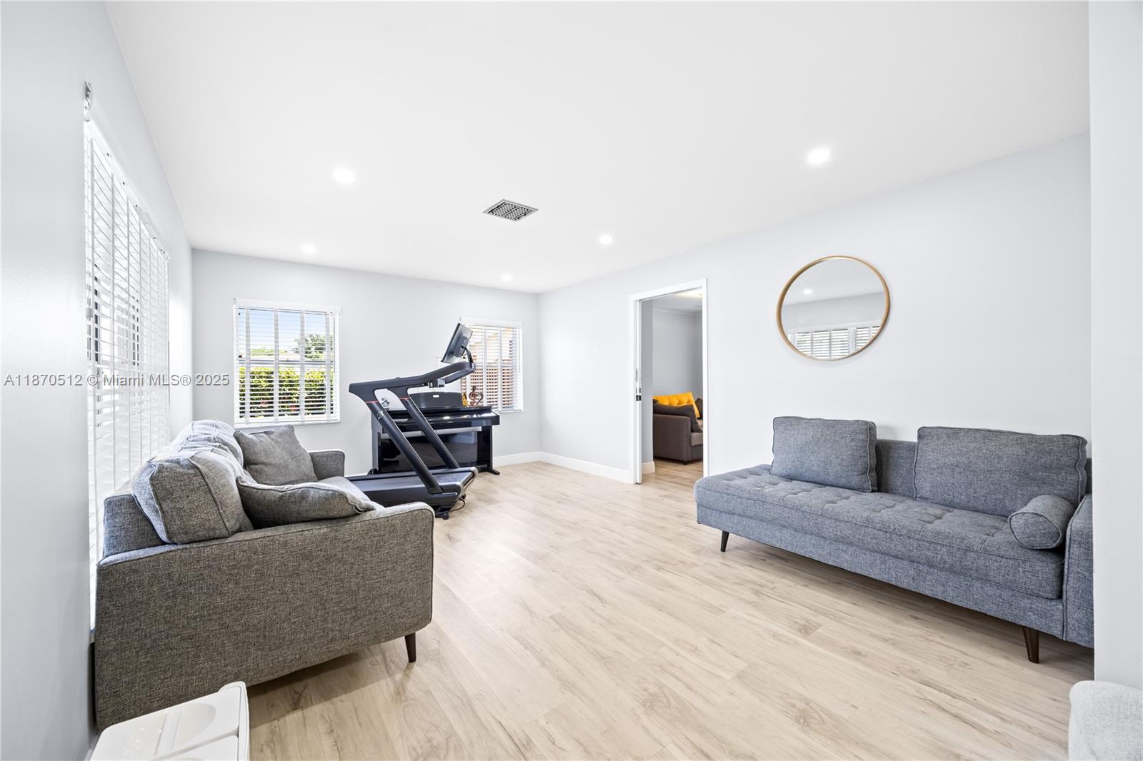 BAY WINDS 4 - Residential Lease