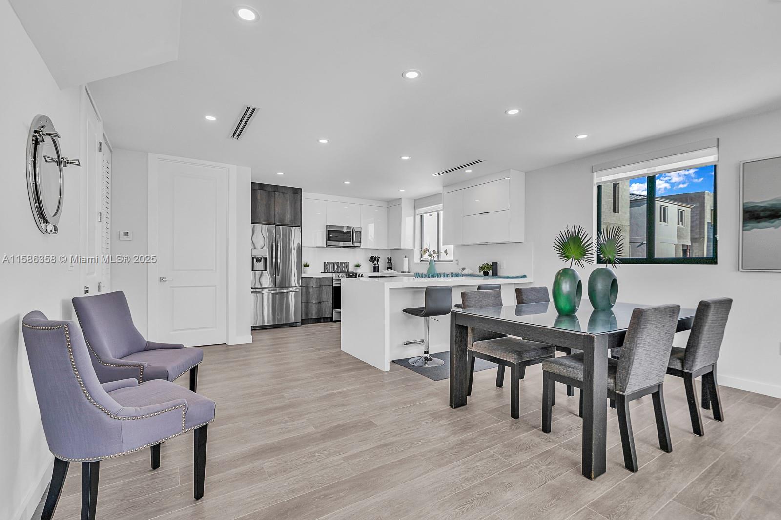 KEY LARGO OCEAN RESORT CO - Residential