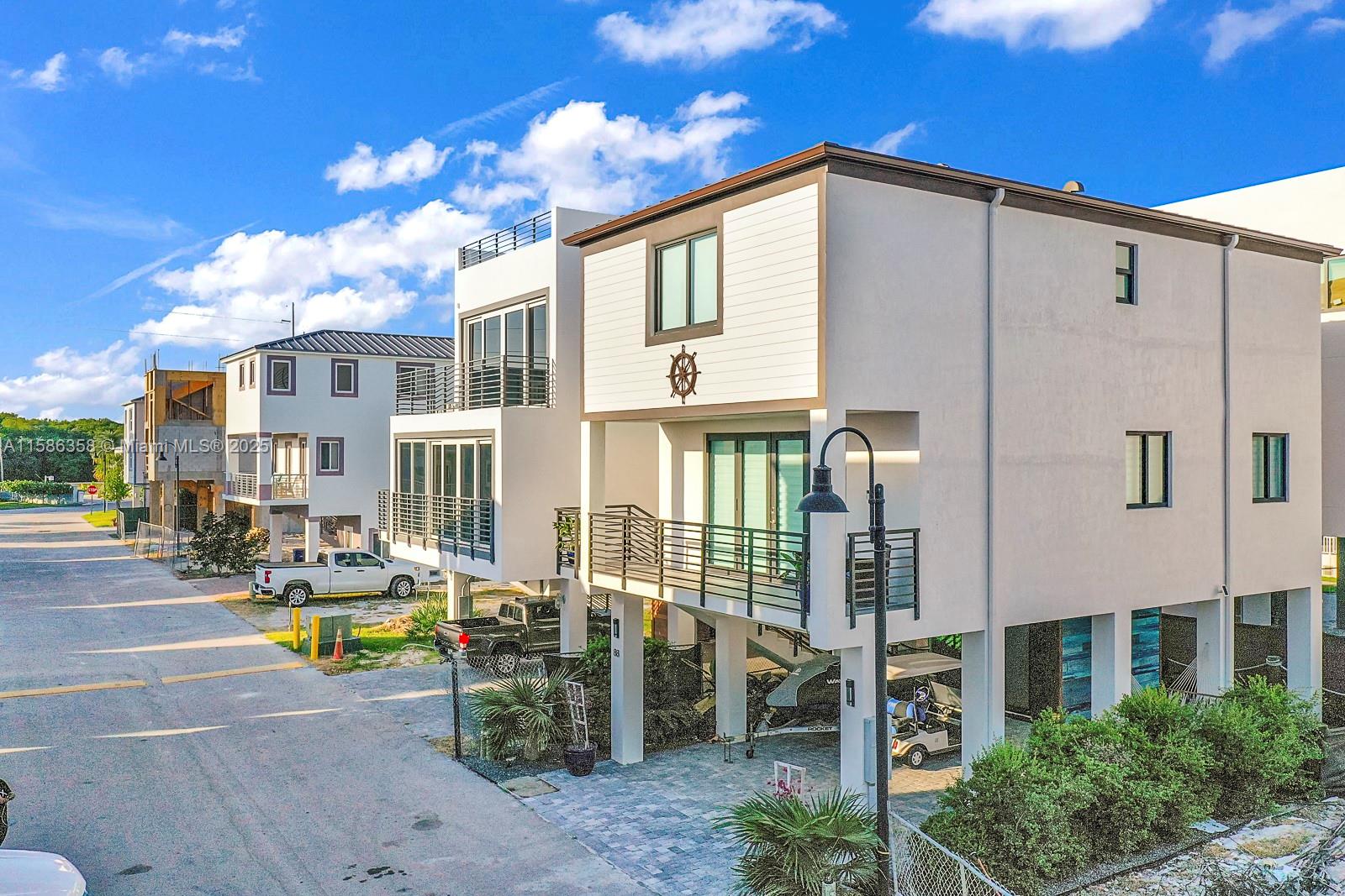 KEY LARGO OCEAN RESORT CO - Residential