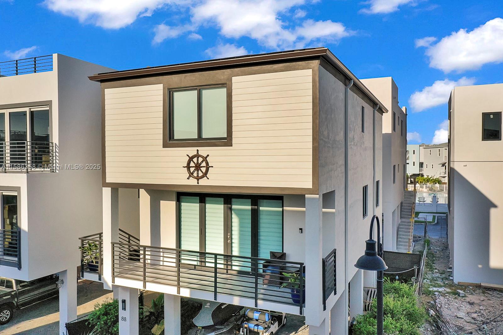 KEY LARGO OCEAN RESORT CO - Residential