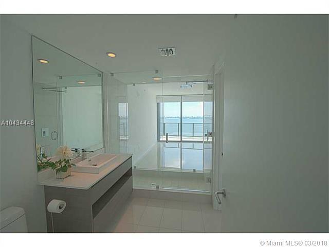 ICON BAY CONDO - Residential Lease