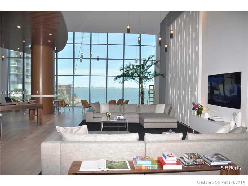 ICON BAY CONDO - Residential Lease