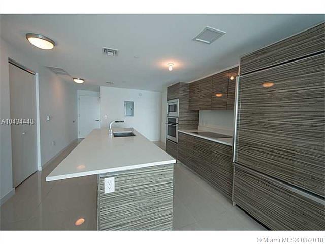 ICON BAY CONDO - Residential Lease