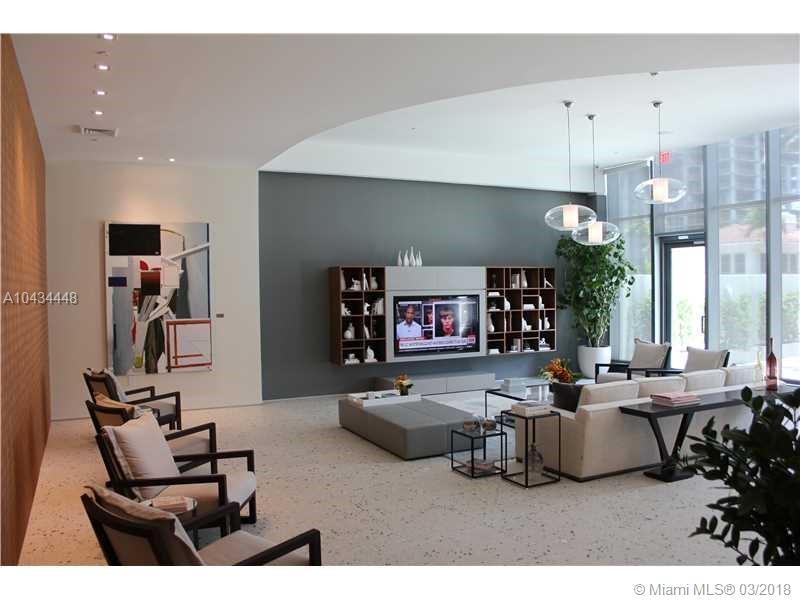 ICON BAY CONDO - Residential Lease