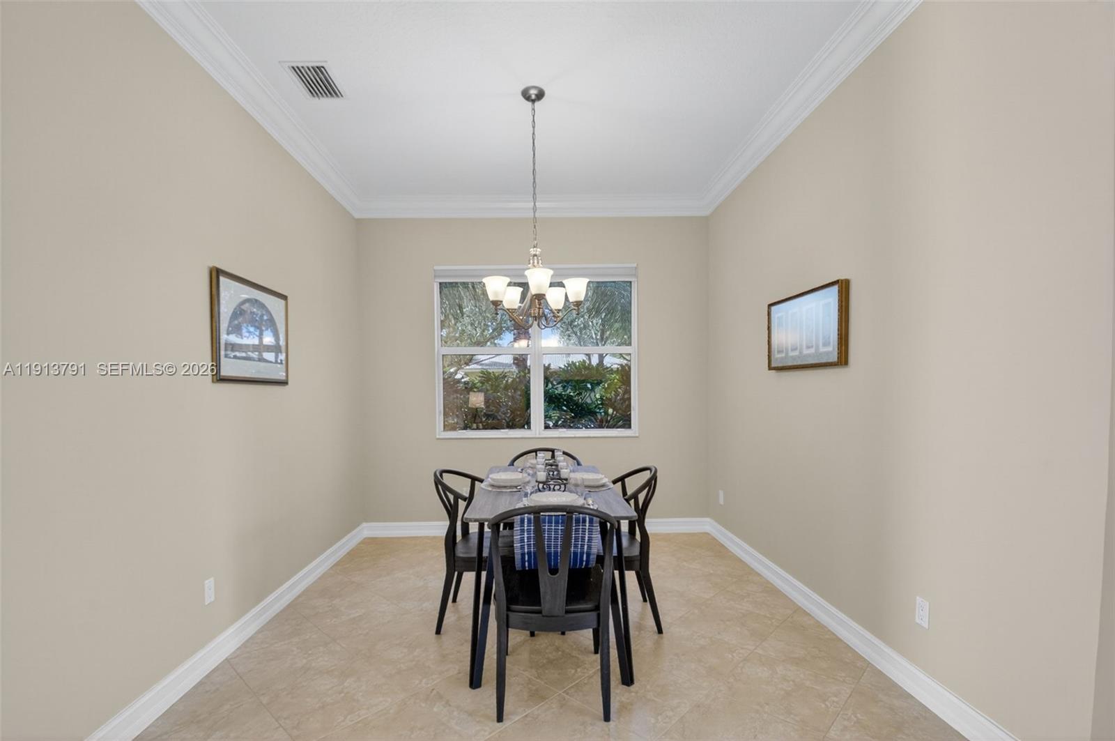 VALENCIA POINTE 3 - Residential
