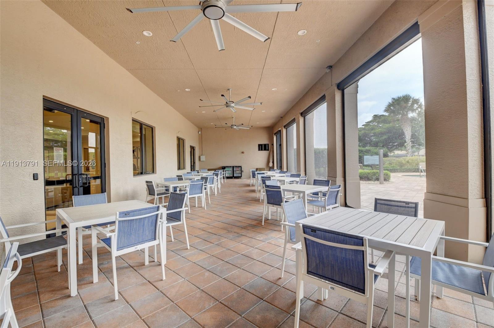VALENCIA POINTE 3 - Residential