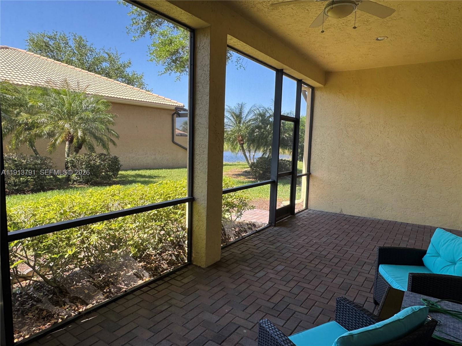 VALENCIA POINTE 3 - Residential