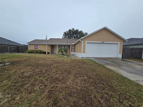 4673 SW Obelisk St Port St Lucie FL 34953