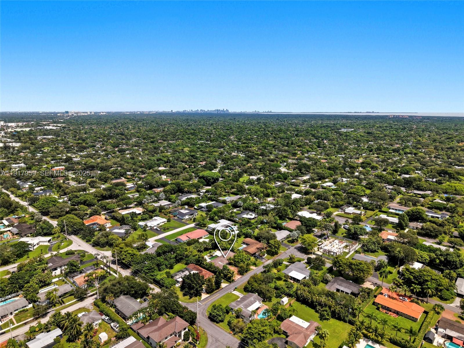 CORAL REEF ESTATES - Residential Lease