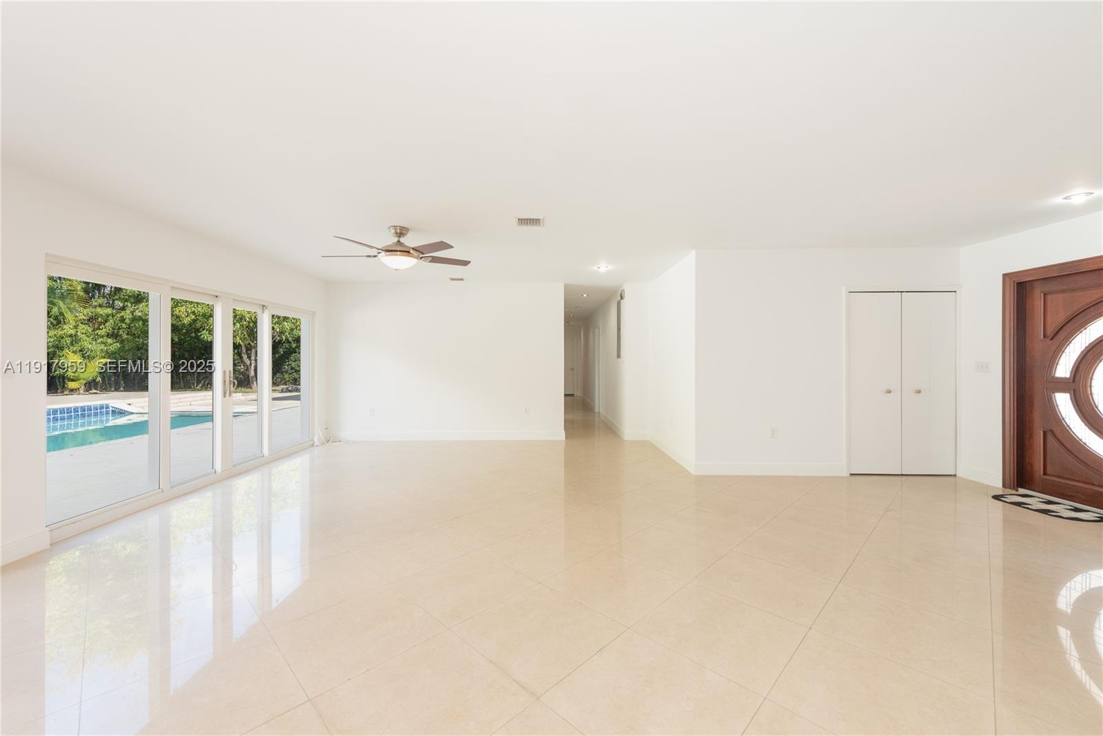 CORAL REEF ESTATES - Residential Lease