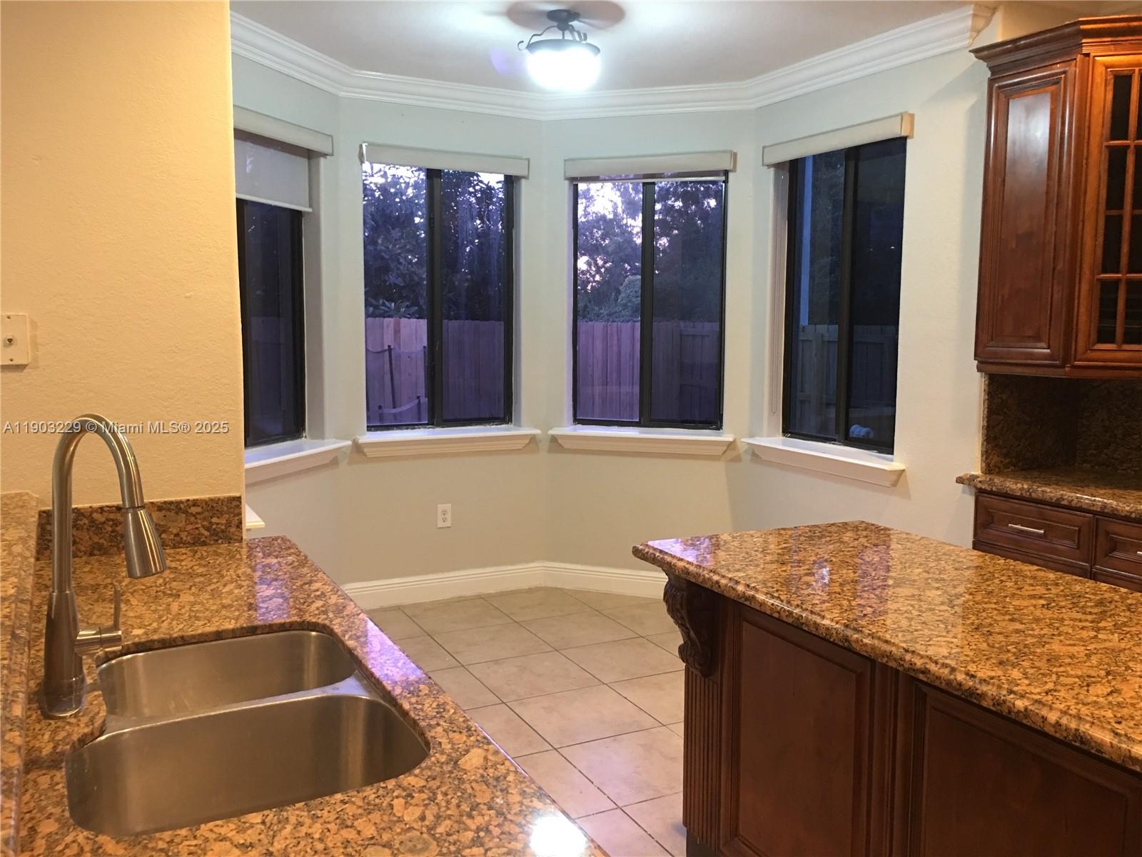 MANSIONS AT SION - Residential