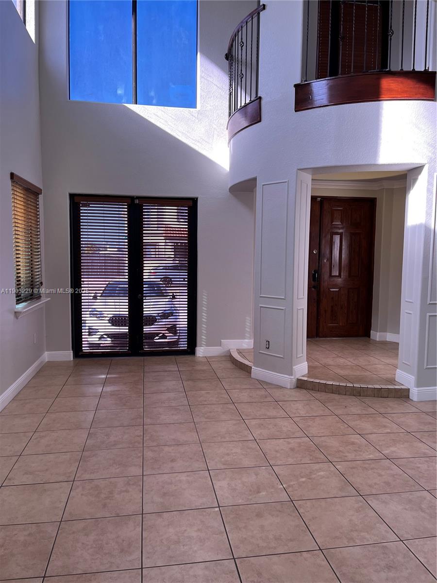 MANSIONS AT SION - Residential