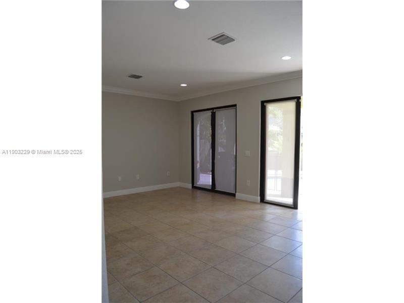 MANSIONS AT SION - Residential