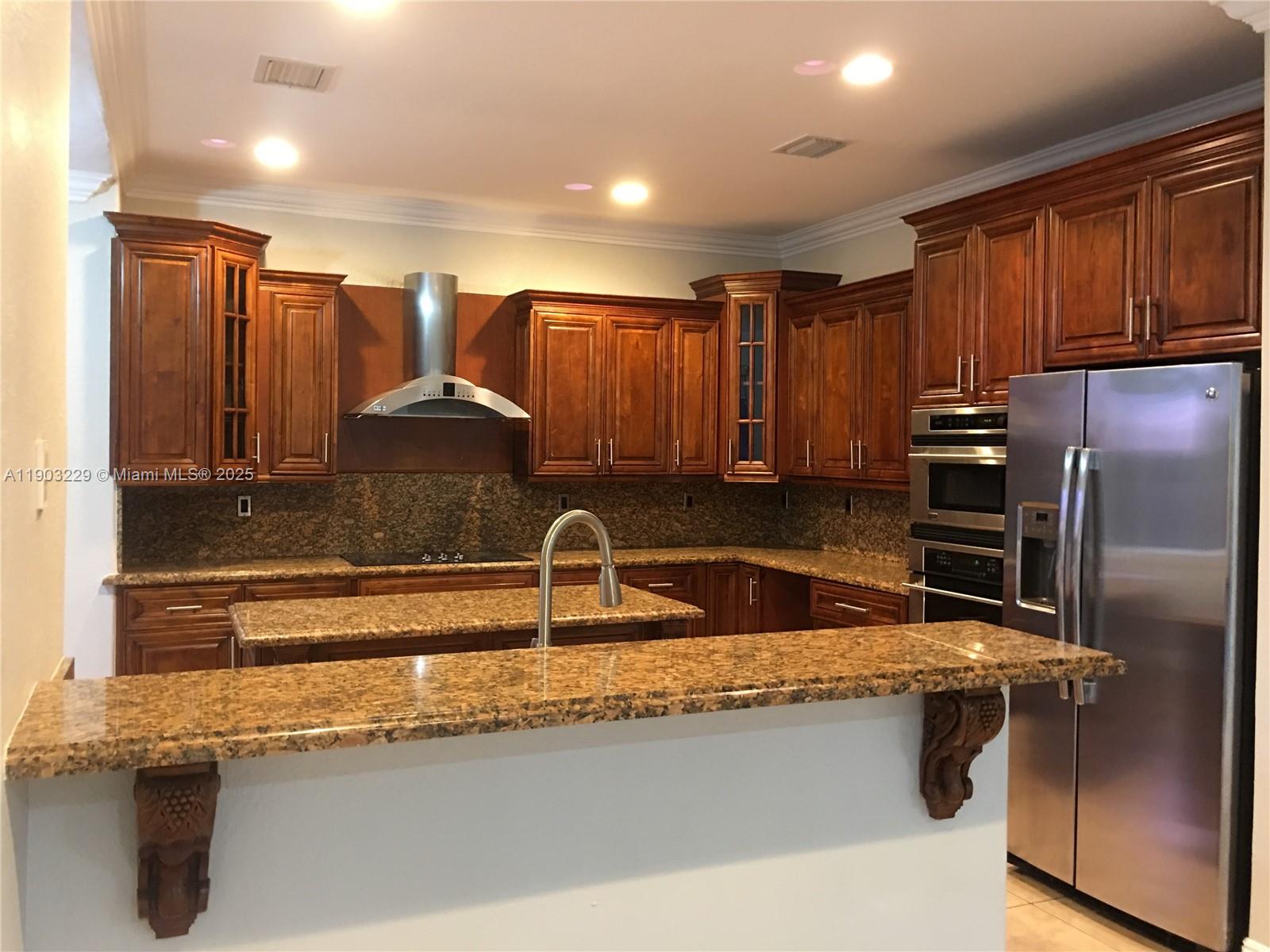 MANSIONS AT SION - Residential