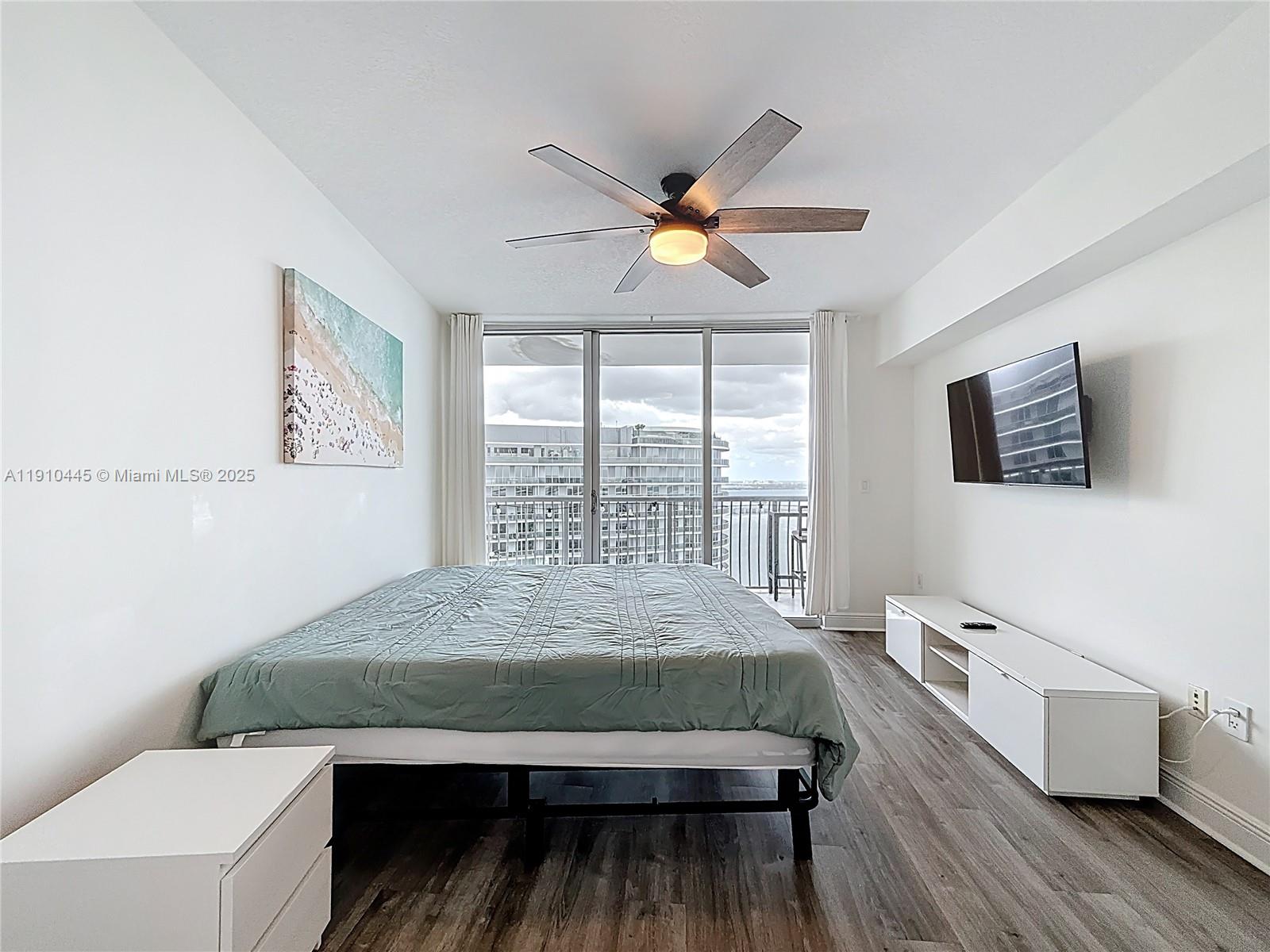 OPERA TOWER CONDO - Residential