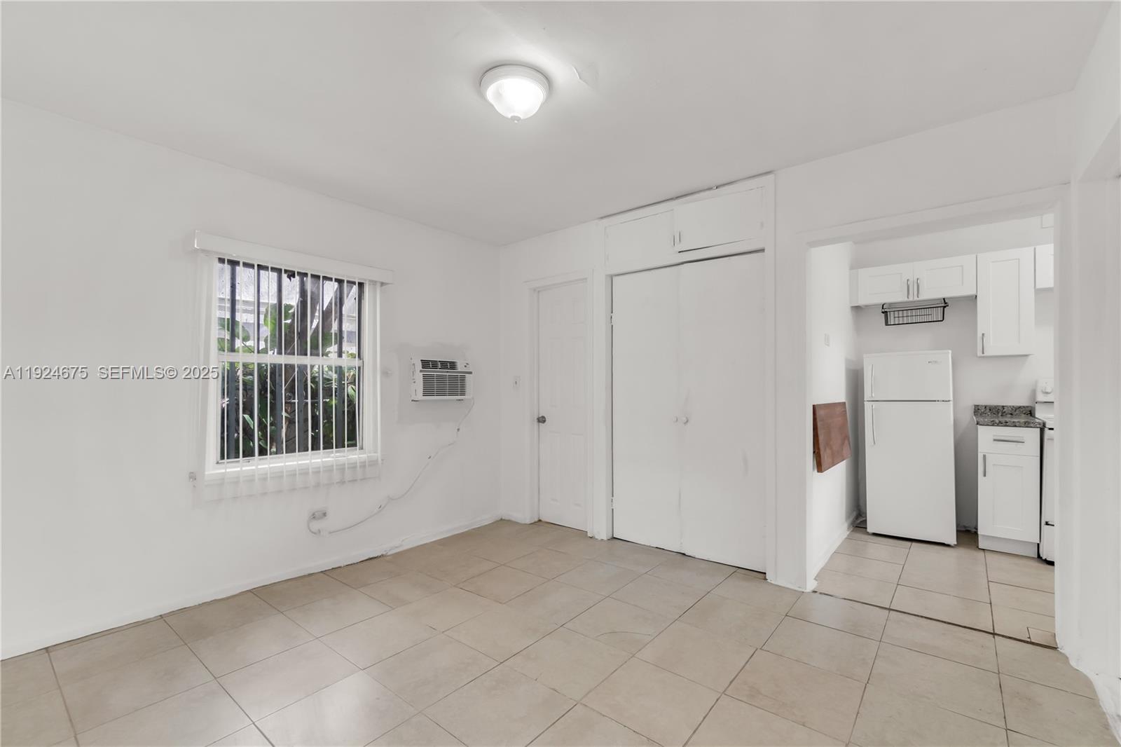 LITTLE RIVER GARDENS - Residential Income