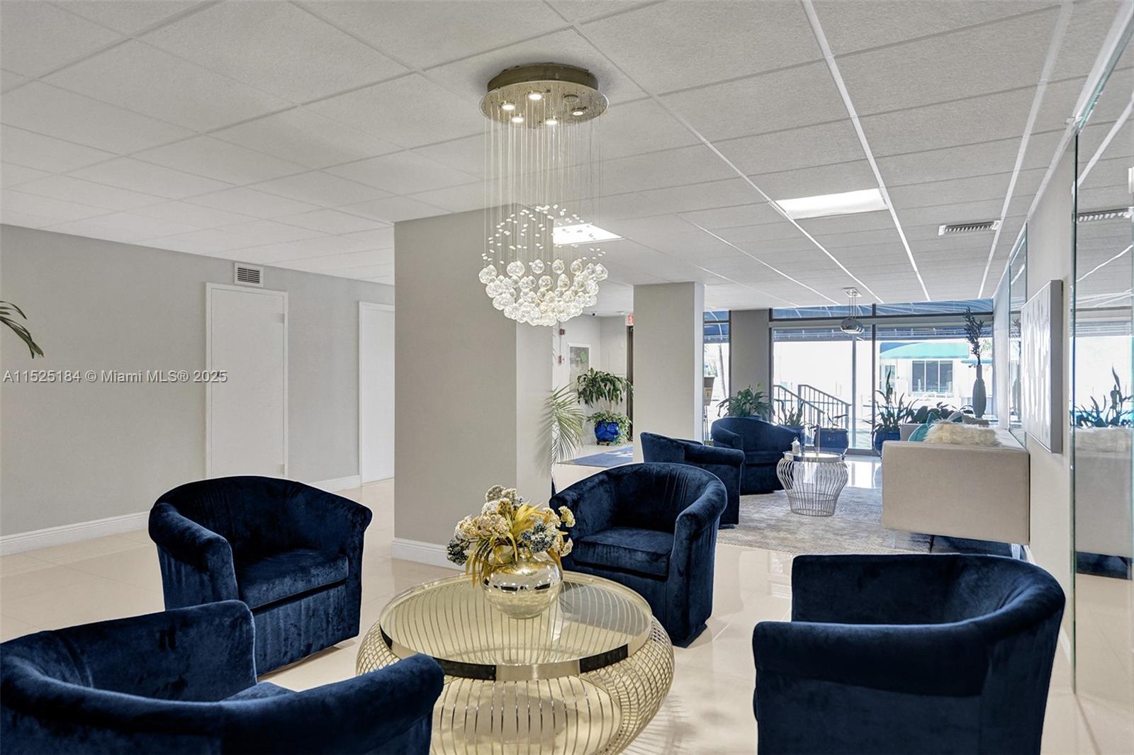 ALLINGTON TOWERS CONDO - Residential