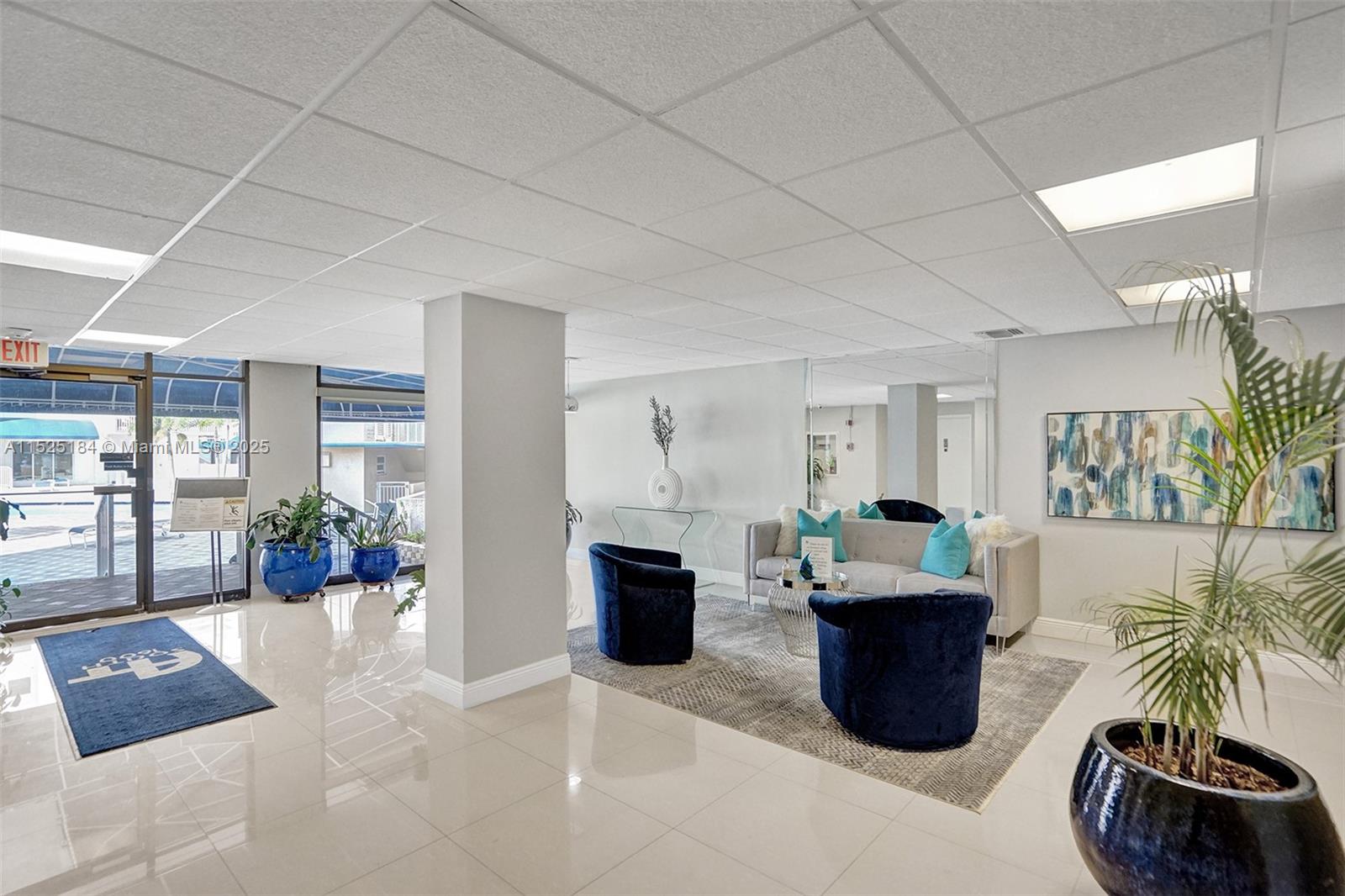 ALLINGTON TOWERS CONDO - Residential