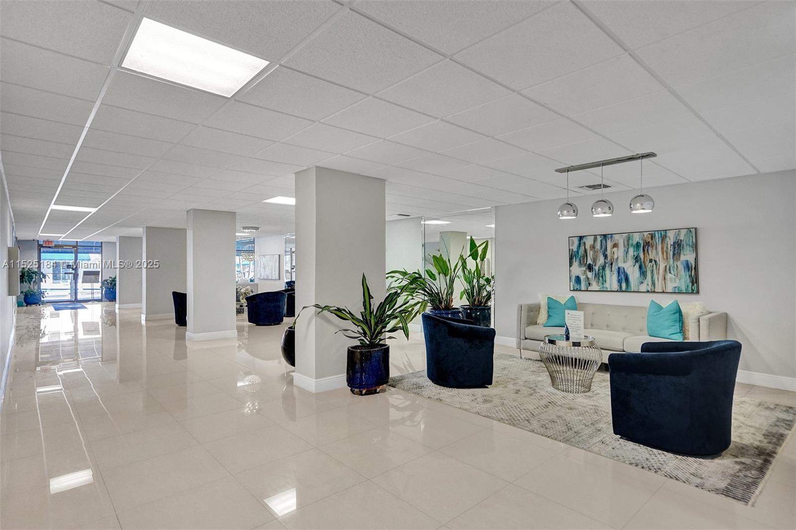 ALLINGTON TOWERS CONDO - Residential