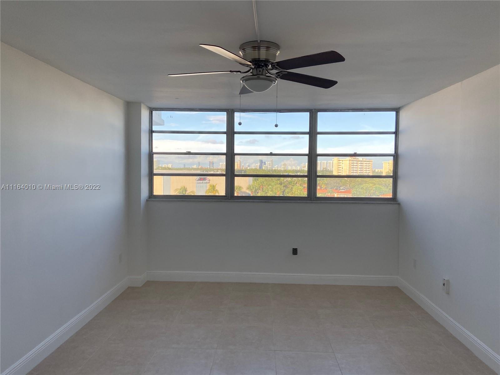 KEYSTONE HARBOR CLUB - Residential Lease