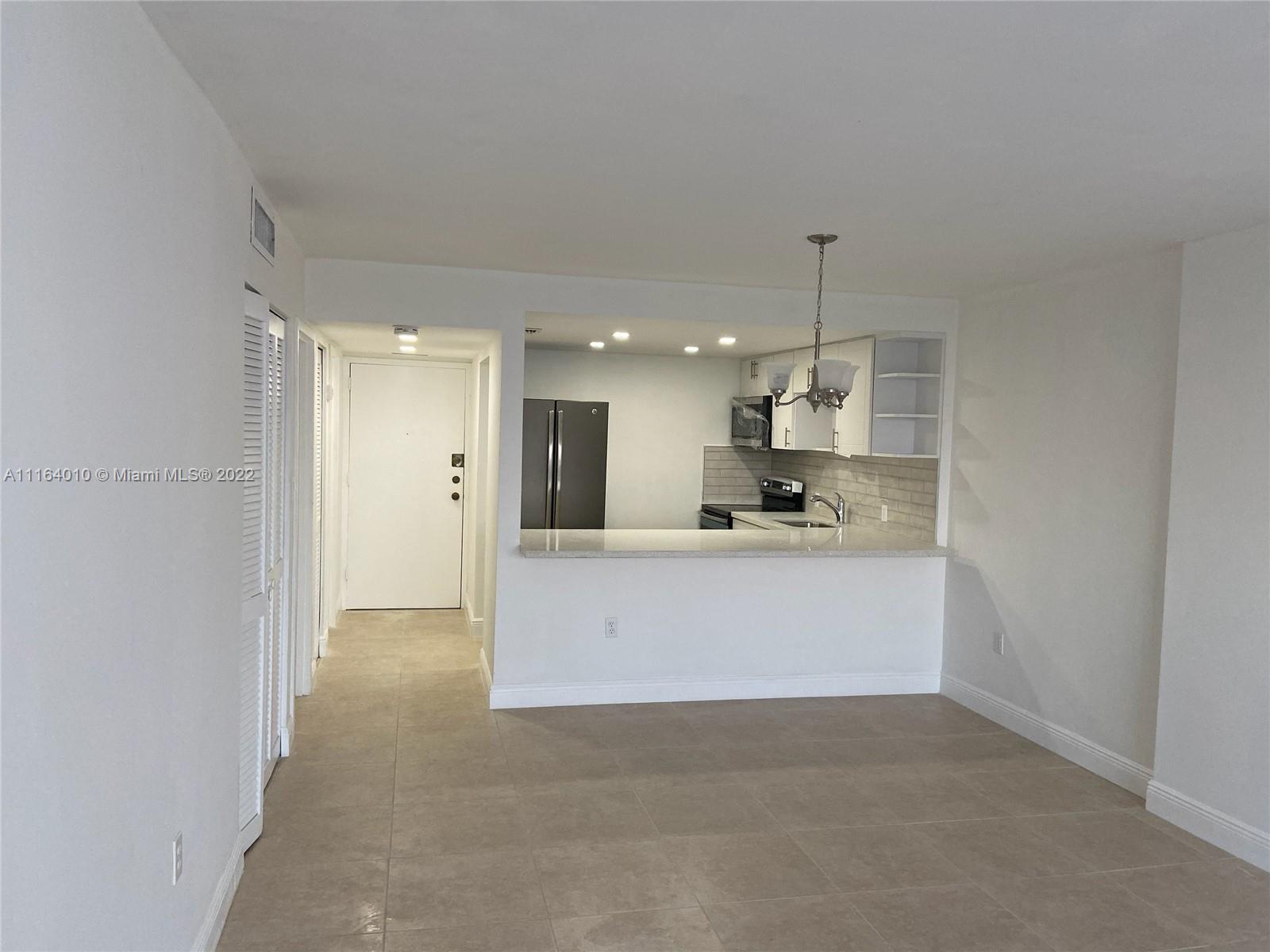 KEYSTONE HARBOR CLUB - Residential Lease