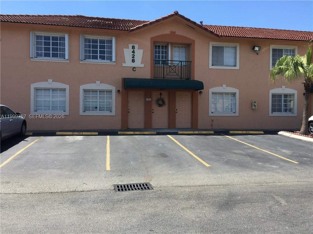 8428 NW 103rd St 104C