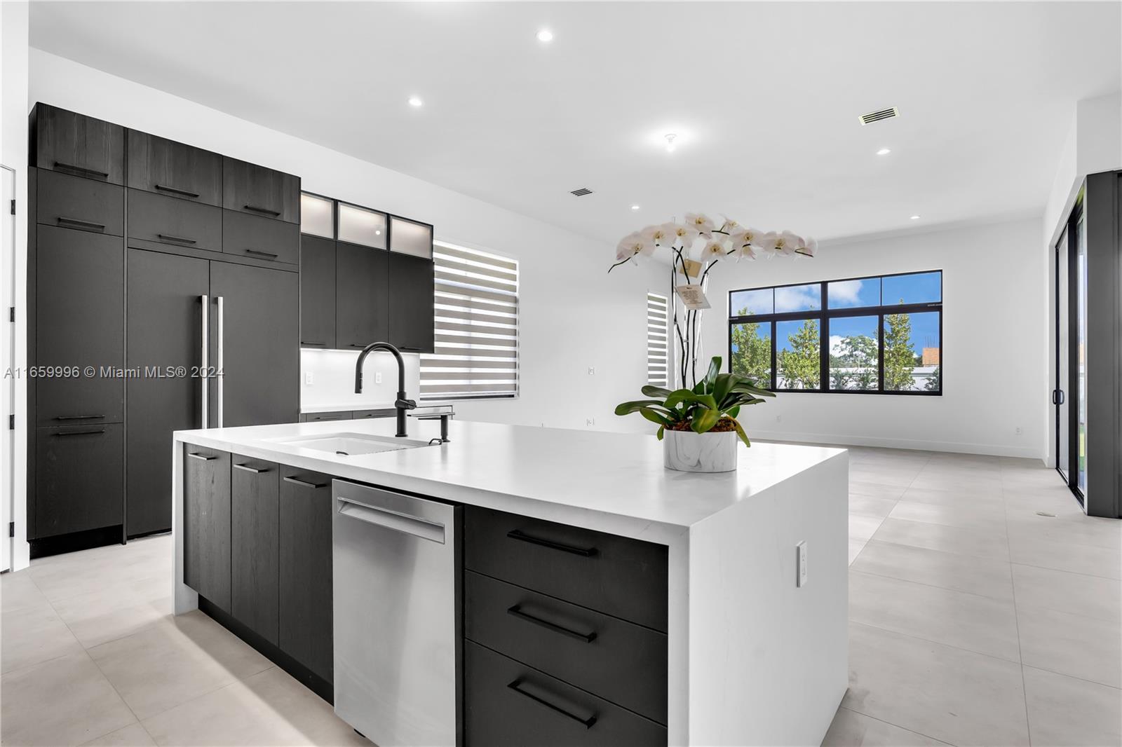 ESTATES AT SUNSET - Residential