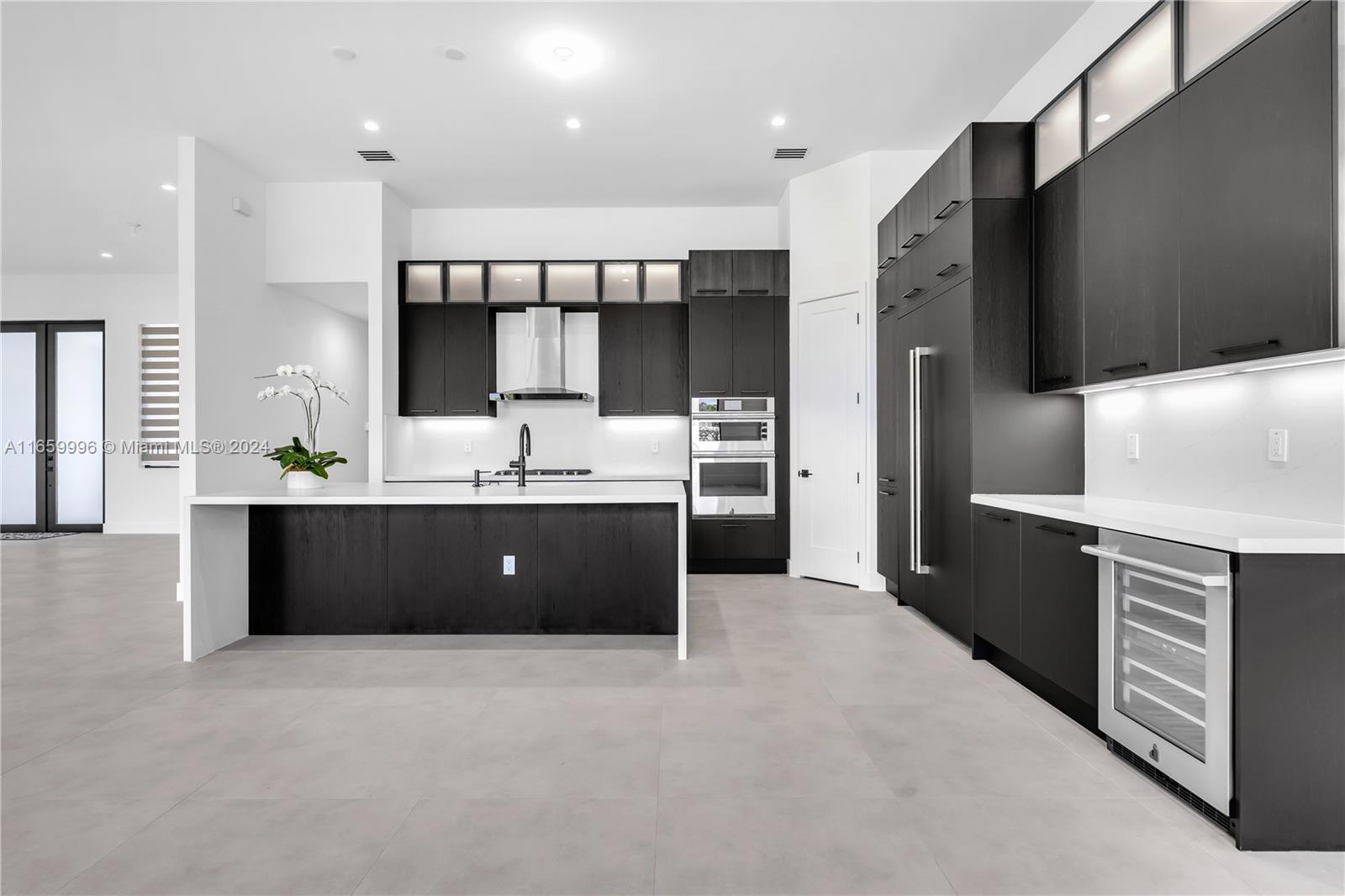 ESTATES AT SUNSET - Residential